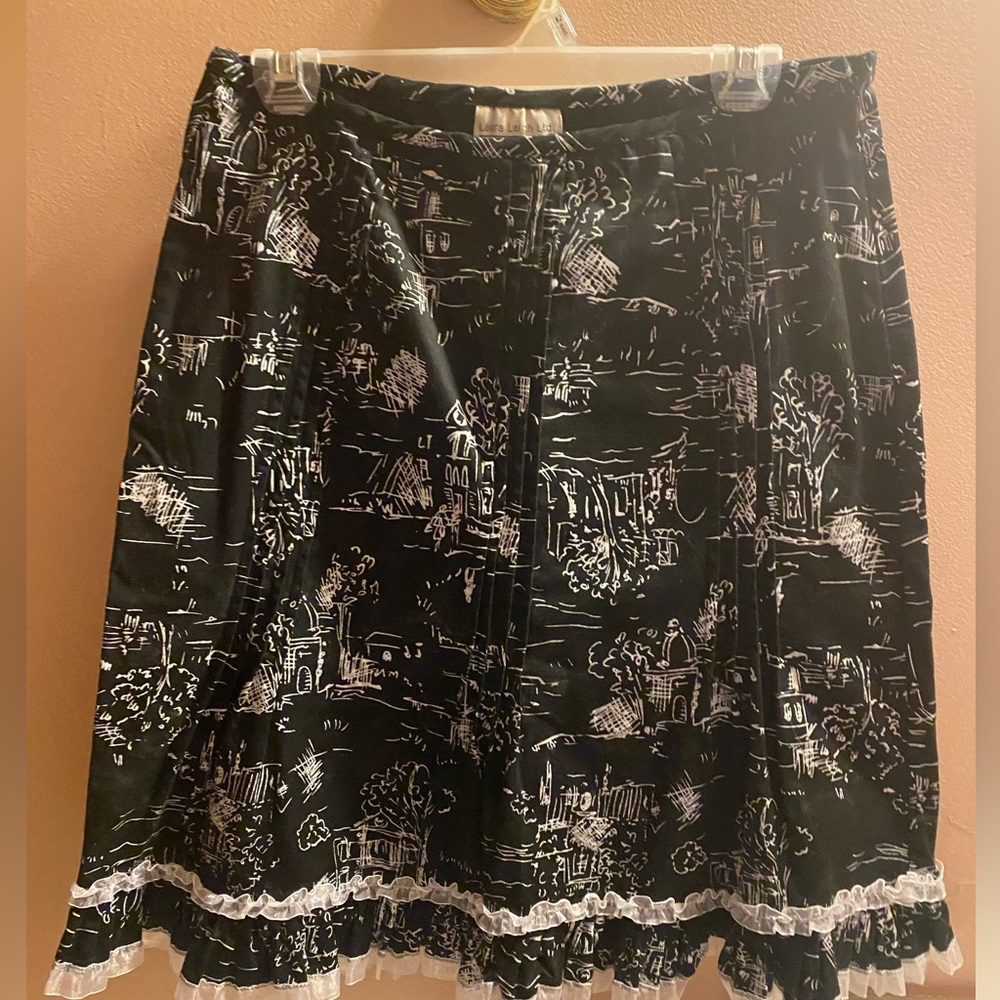 WOMens Black and White Print Skirt Size 10